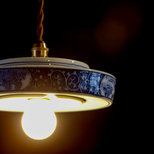 有田焼|竜右ェ門|唐草|染付|ペンダントライト