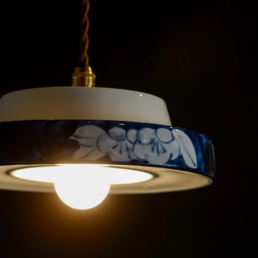 作地未詳|梅文様|染付|ペンダントライト