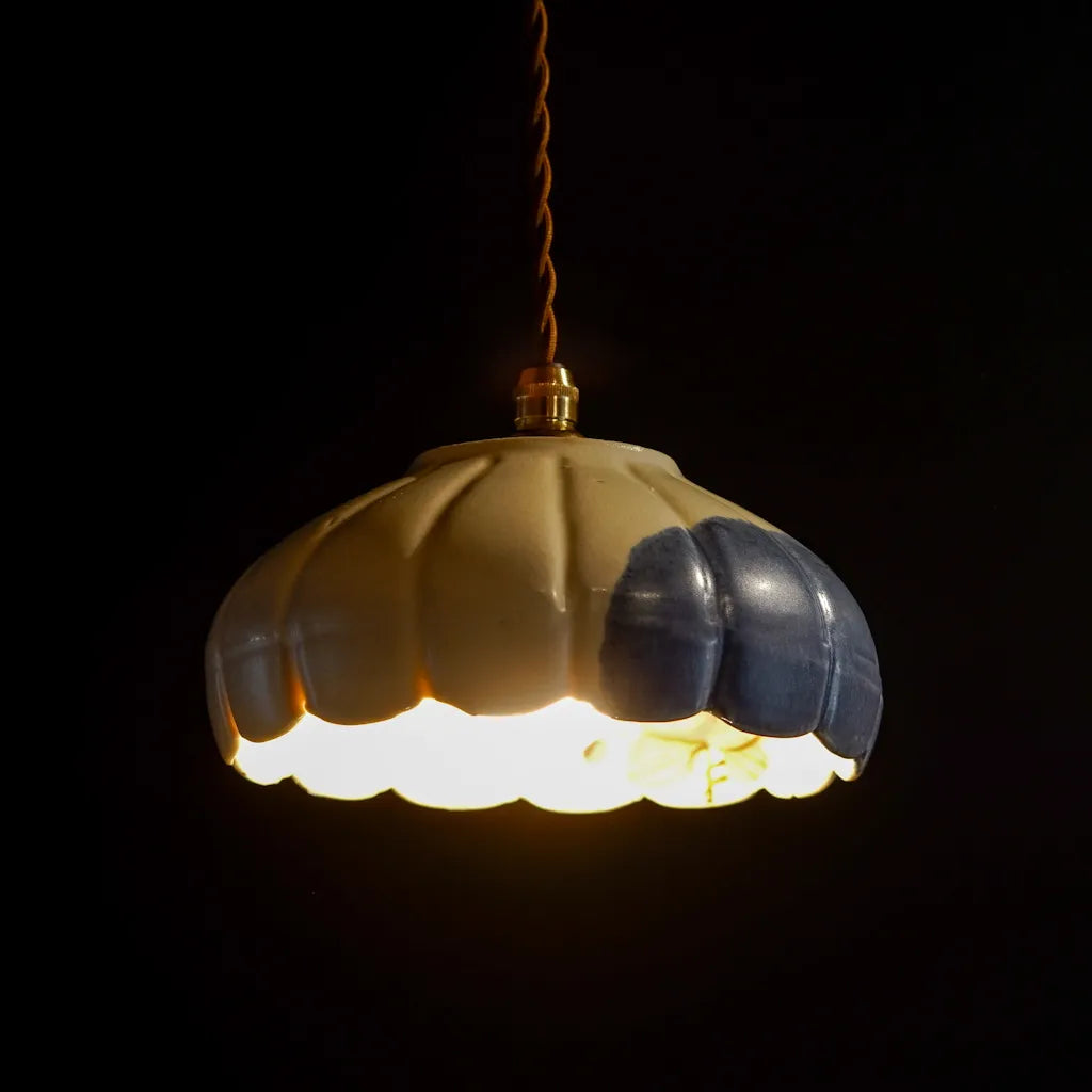 作地未詳｜葡萄｜菓子器｜ペンダントライト – アップサイクル照明