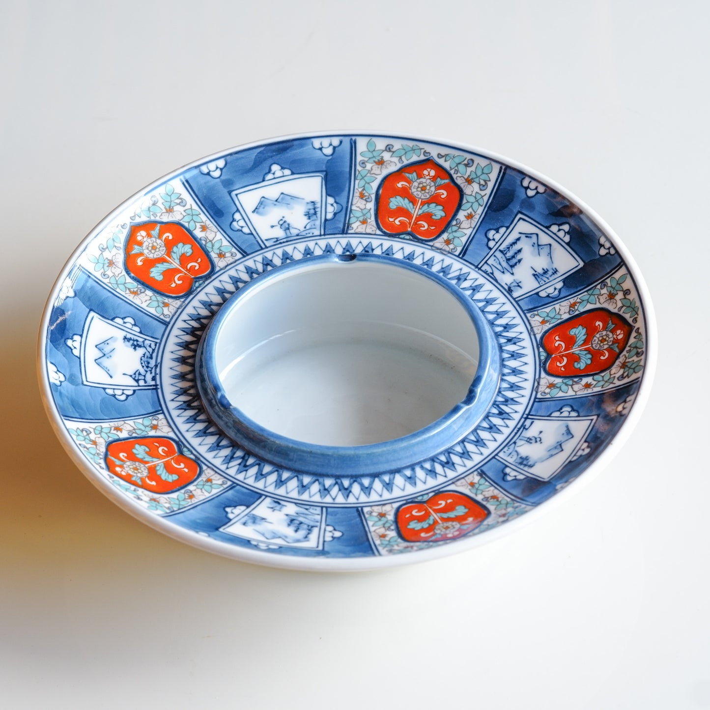 Arita ware | Dragon | Blue, red, green | Pendant light