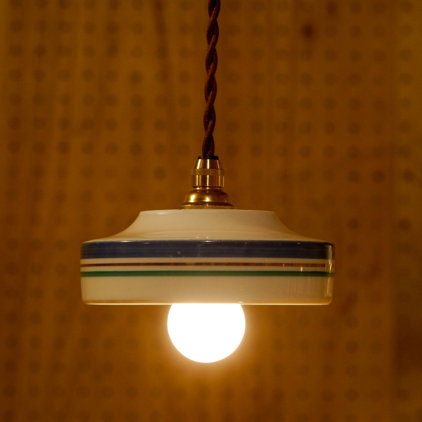 Mino ware | Daikichi kiln | Blue, green, gold | Pendant light