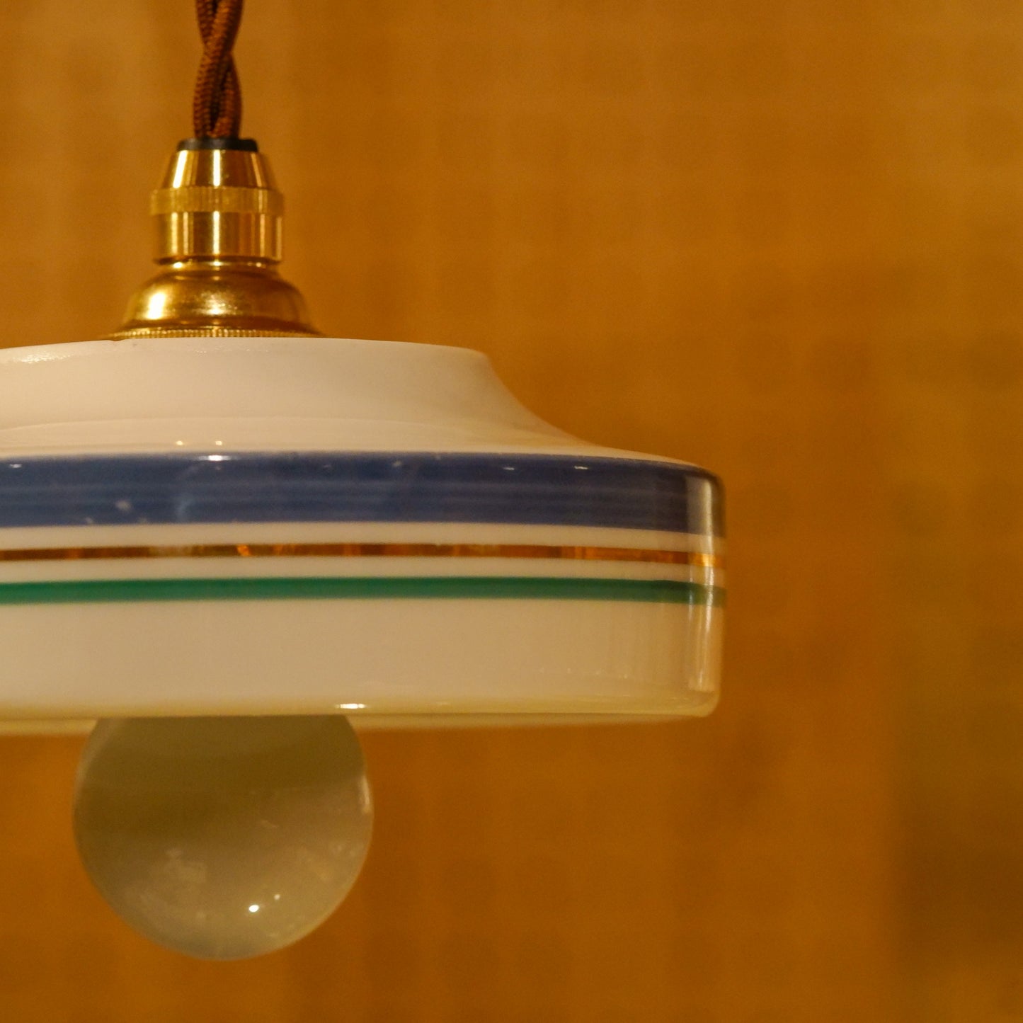 Mino ware | Daikichi kiln | Blue, green, gold | Pendant light