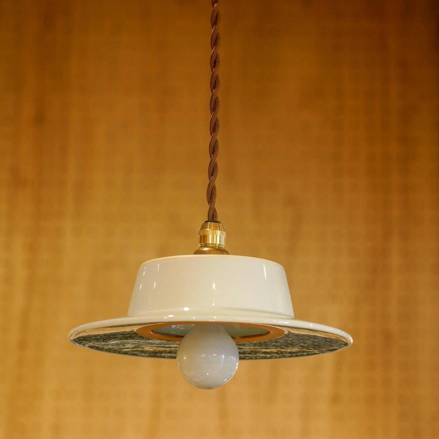 Hasami ware | Hakusan pottery | Pop | Modern | Pendant light