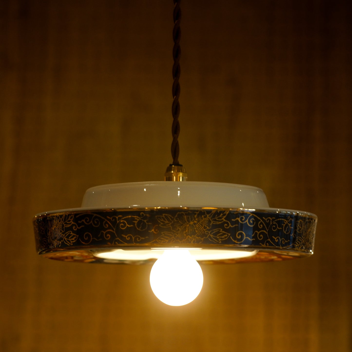 Arita ware | Shuho | Indigo and red | Pendant light