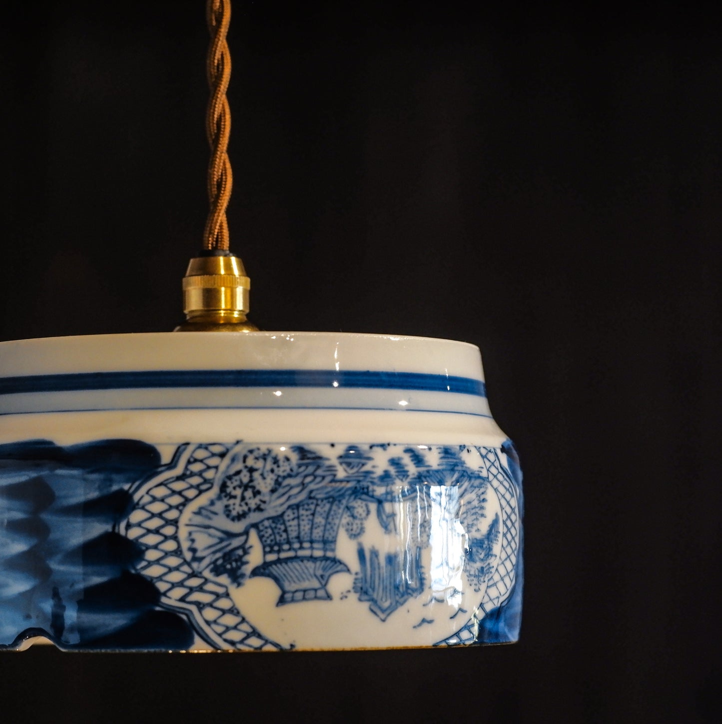 Arita ware | Seitouen | Landscape design | Pendant light
