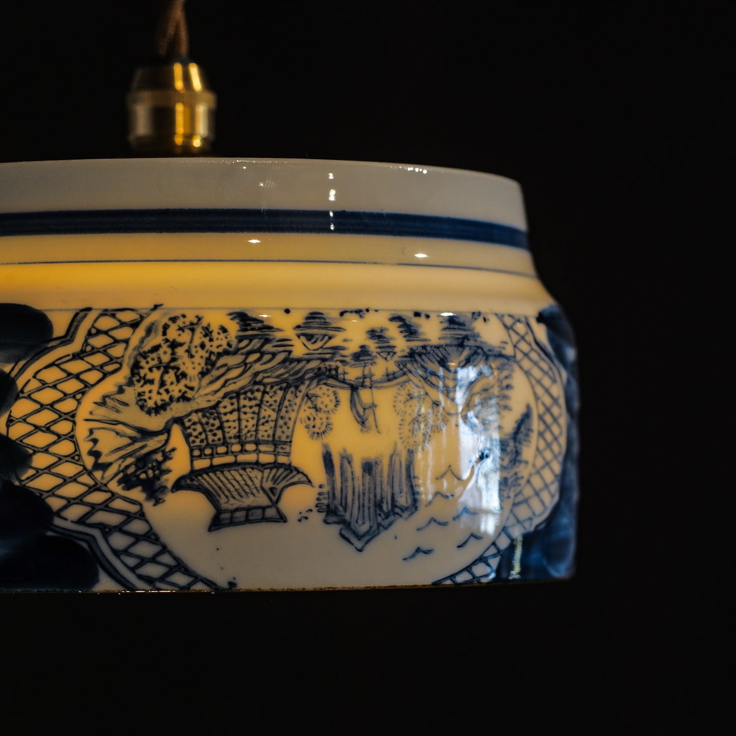 Arita ware | Seitouen | Landscape design | Pendant light