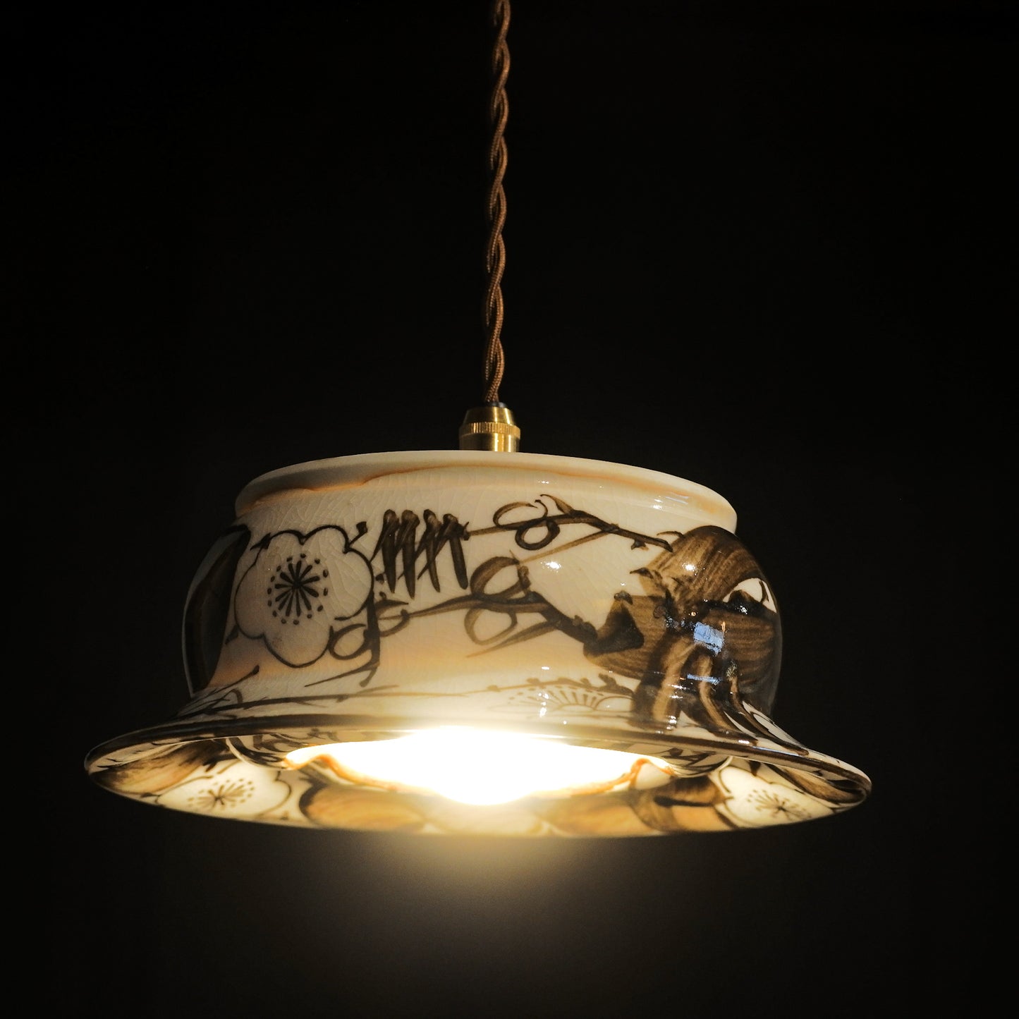 Mino ware(?) | Plum blossoms | Handcrafted | Pendant light