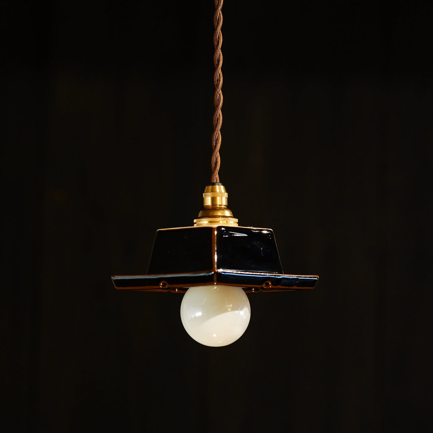 Place of production unknown | Corner | Black glaze | Pendant light