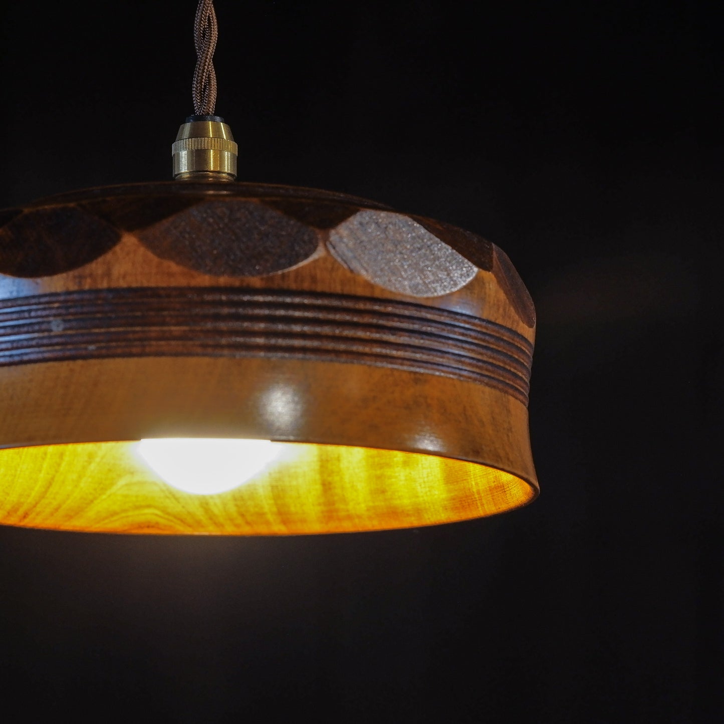 Place of manufacture unknown | Candy dish | Woodwork | Pendant light