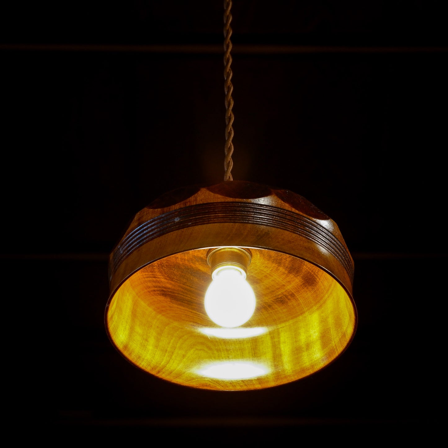 Place of manufacture unknown | Candy dish | Woodwork | Pendant light