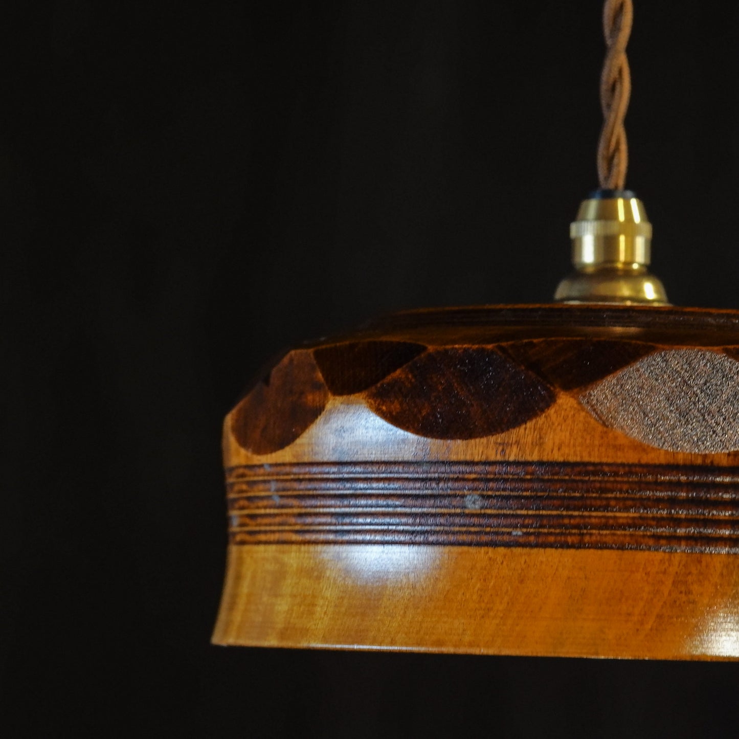 Place of manufacture unknown | Candy dish | Woodwork | Pendant light