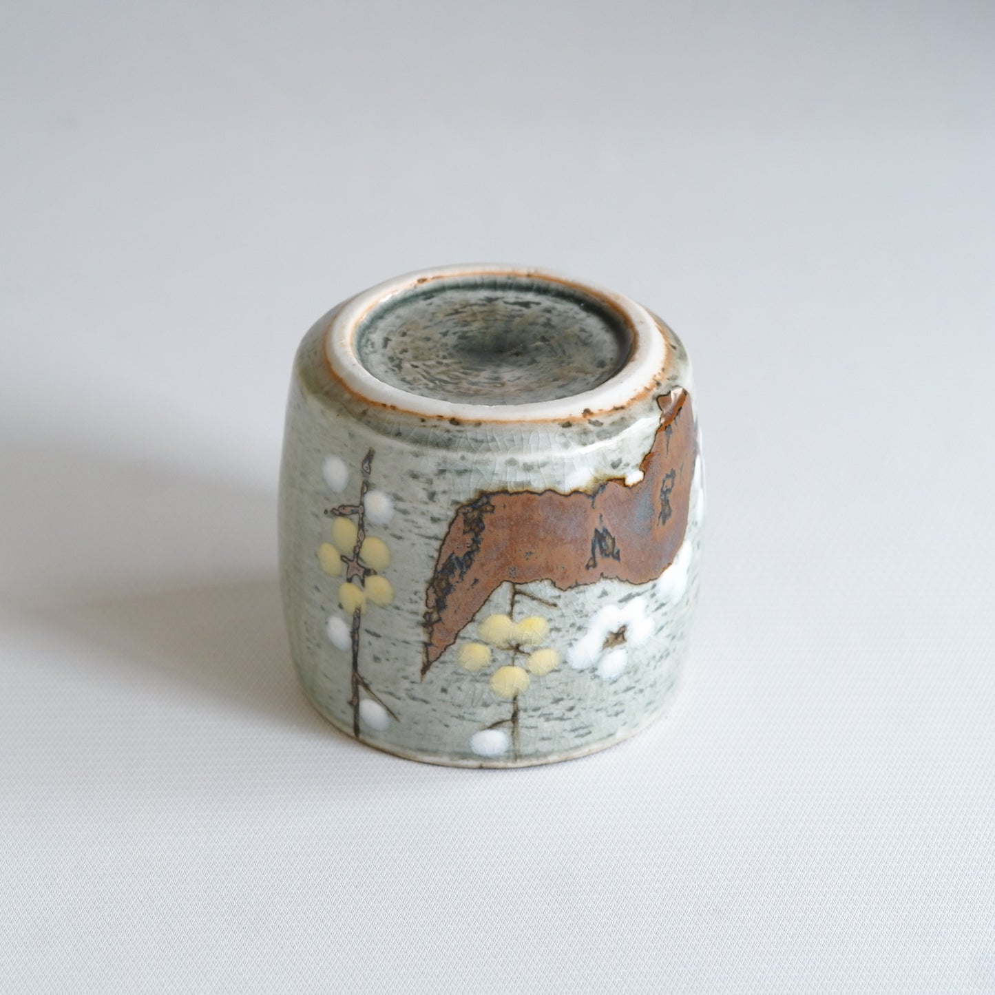 Unknown location | Plum blossoms | Barrel-shaped | Pendant light
