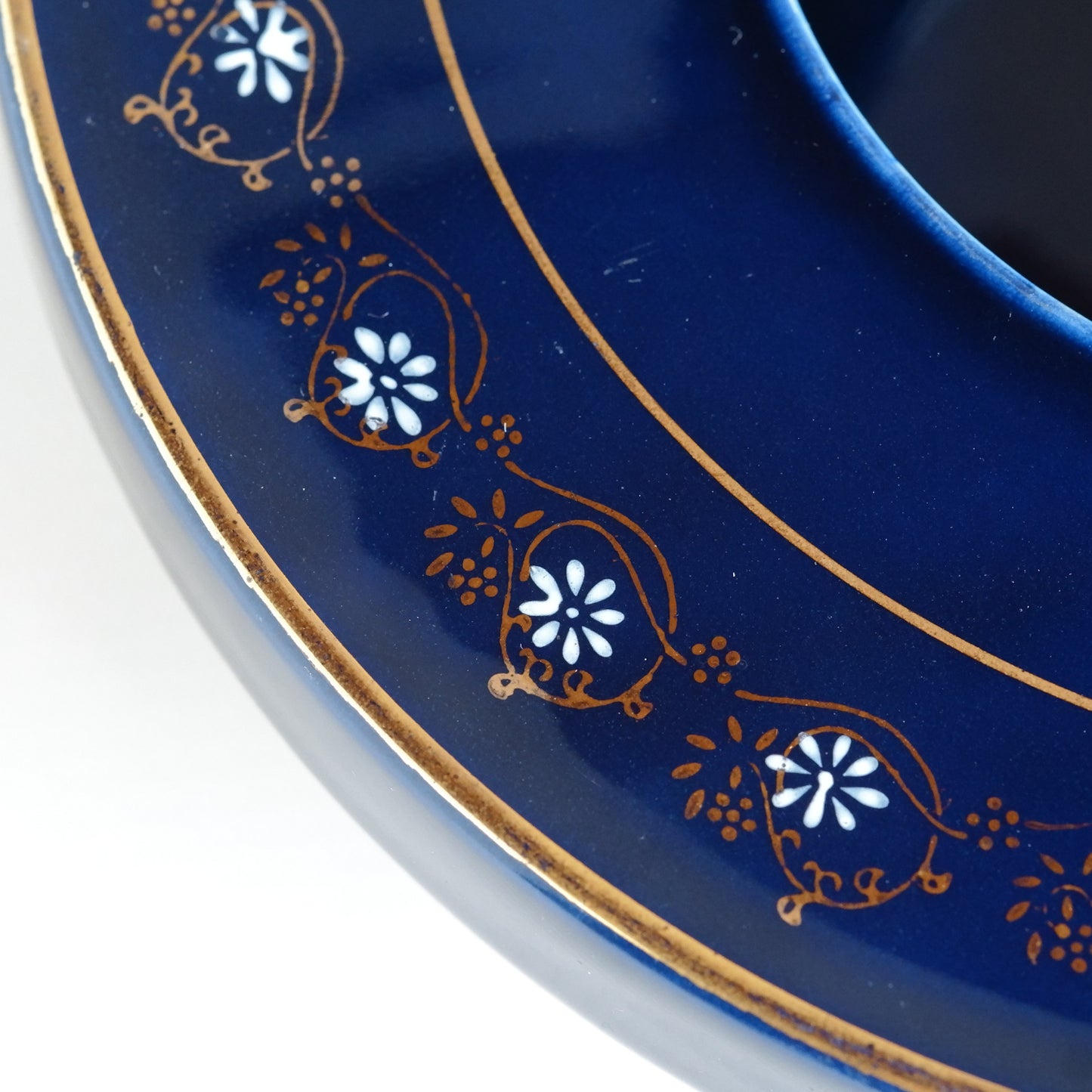 Unknown place of production | Lapis Lazuli | Small flower | Pendant light