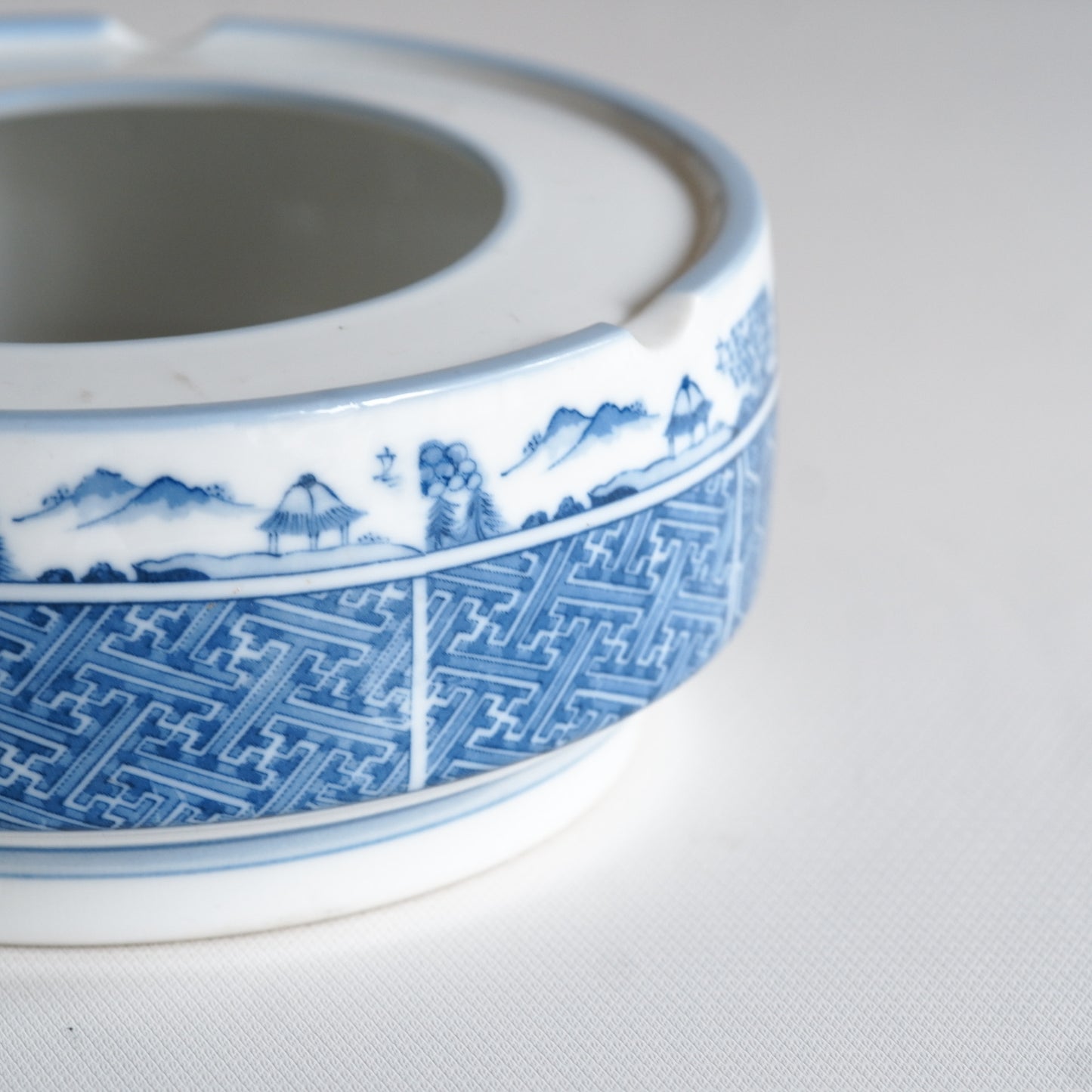 Arita ware | Huangshan | Traditional pattern | Transparent | Pendant light