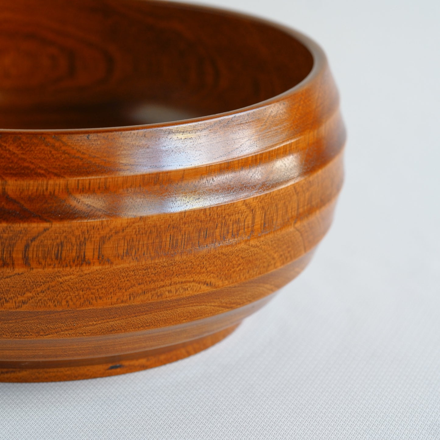 Place of manufacture unknown | Wooden | Candy dish | Pendant light