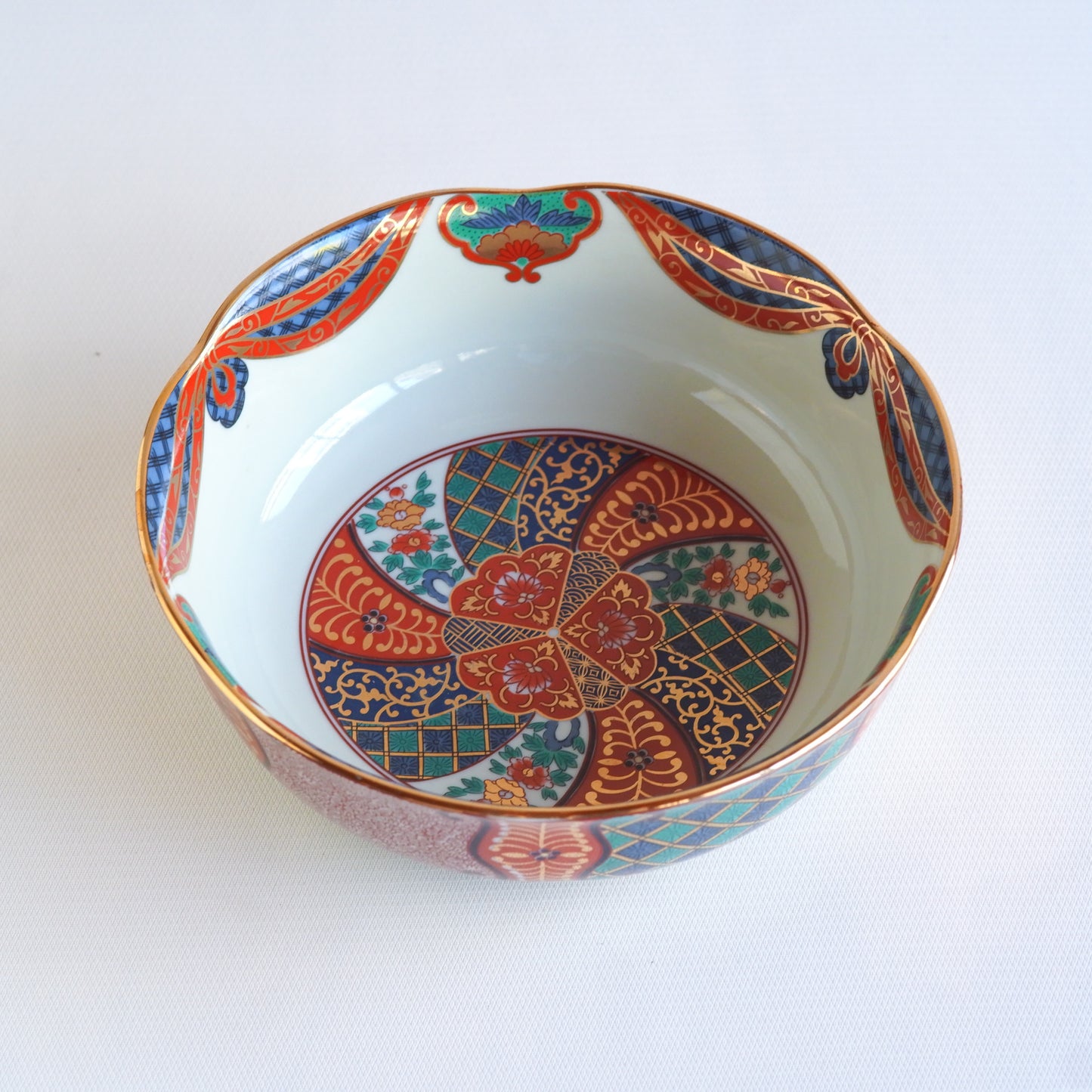 Arita ware | Blue and blue | Gold decoration | Serving bowl | Pendant light
