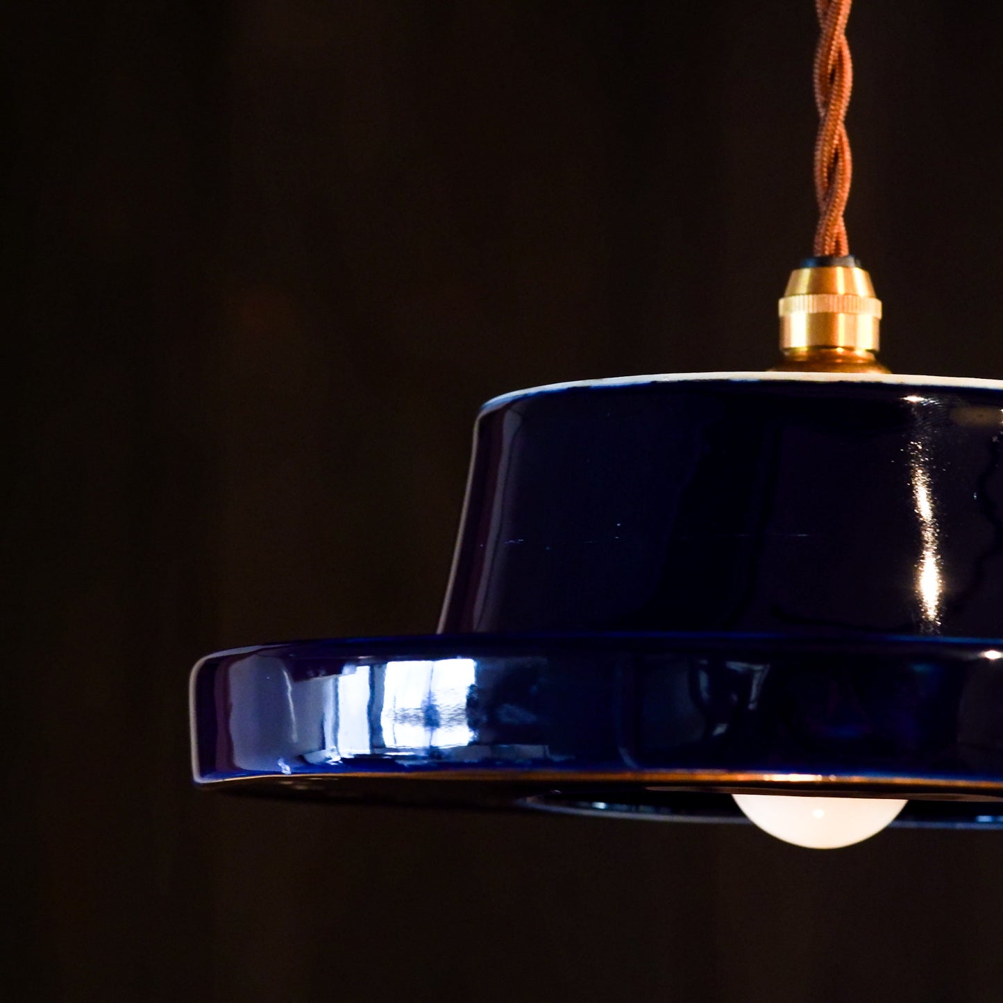 Unknown place of production | Lapis Lazuli | Small flower | Pendant light