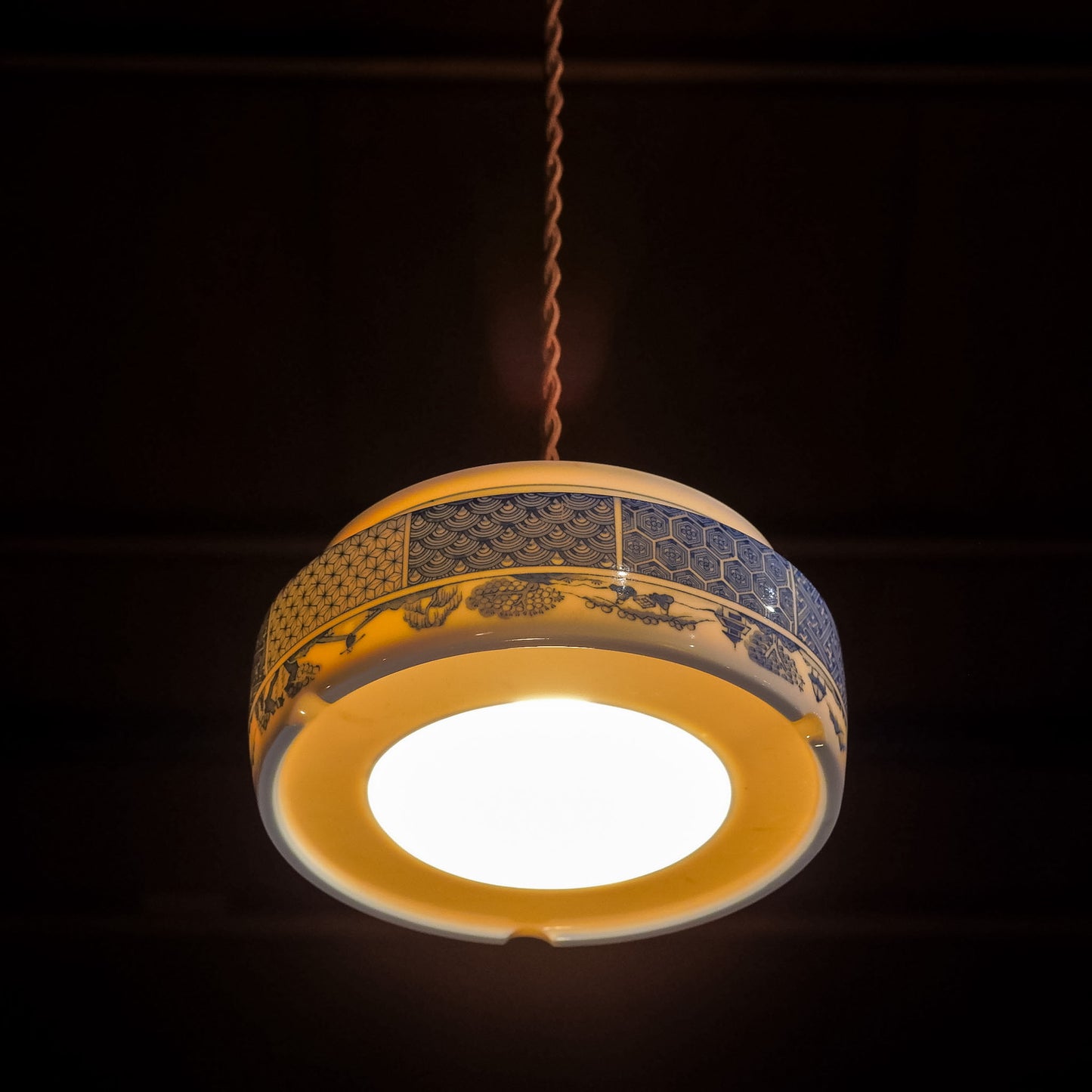 Arita ware | Huangshan | Traditional pattern | Transparent | Pendant light