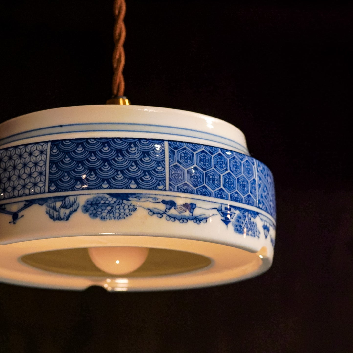 Arita ware | Huangshan | Traditional pattern | Transparent | Pendant light
