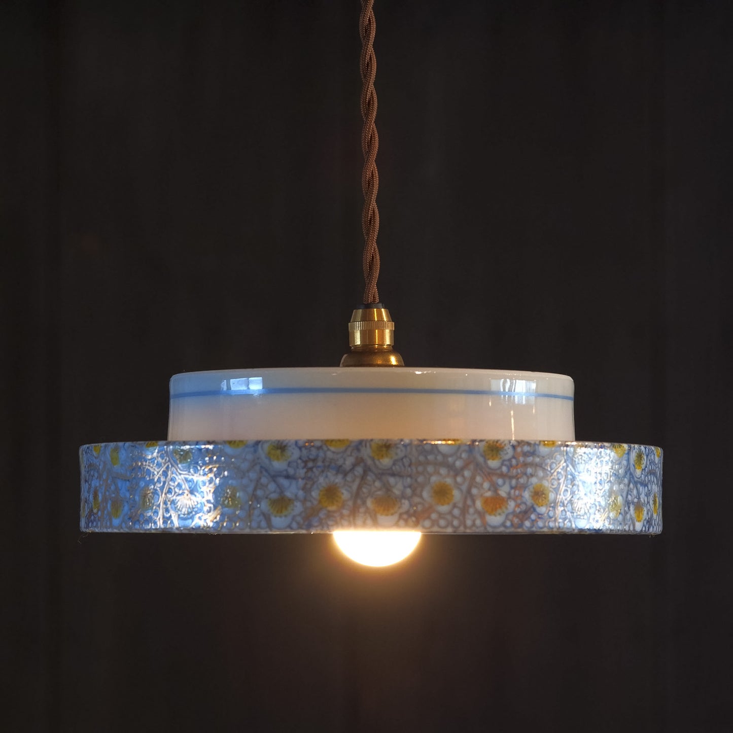 Kutani ware | Kutani Senryu | Plum blossoms | Blue, yellow, and gold | Pendant light