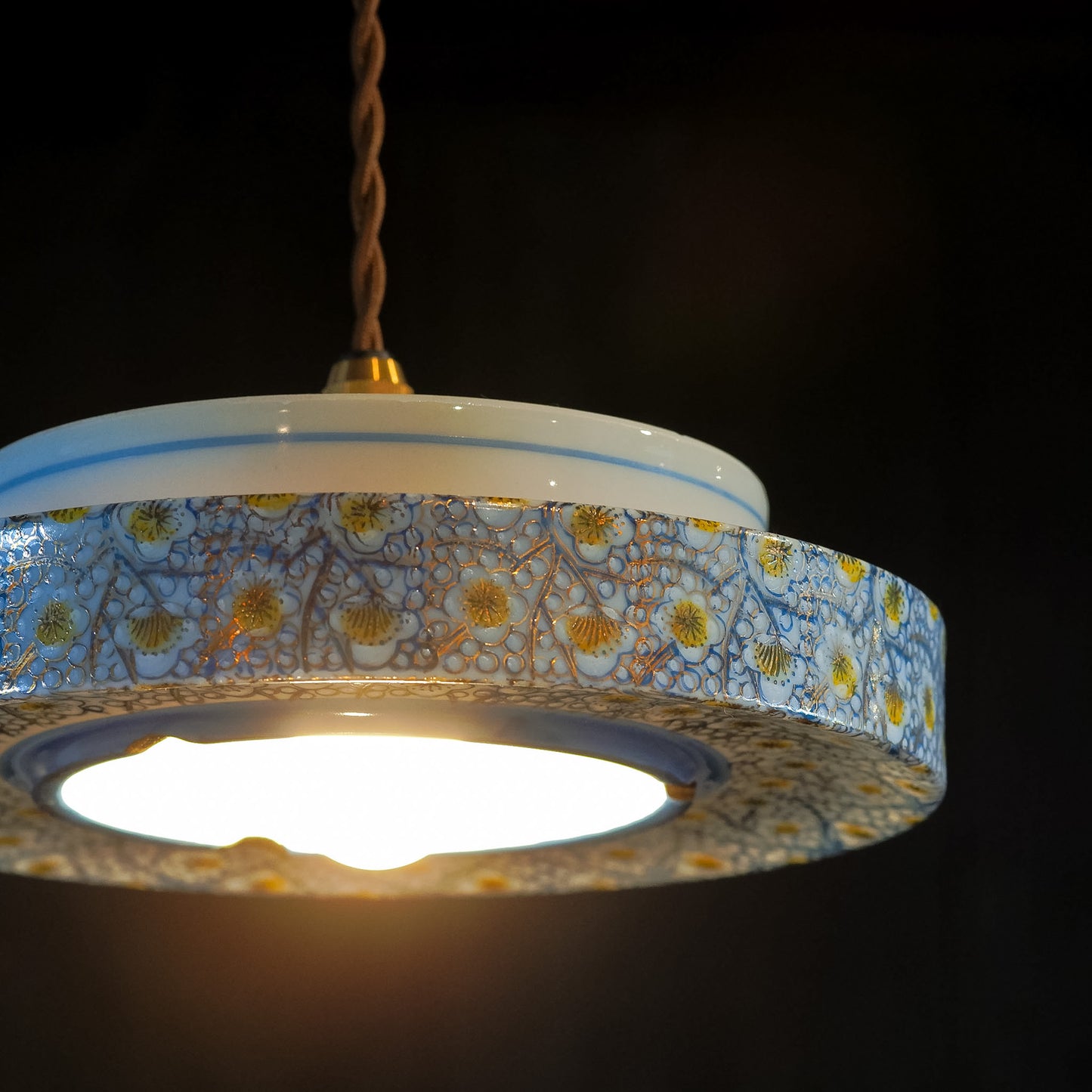Kutani ware | Kutani Senryu | Plum blossoms | Blue, yellow, and gold | Pendant light
