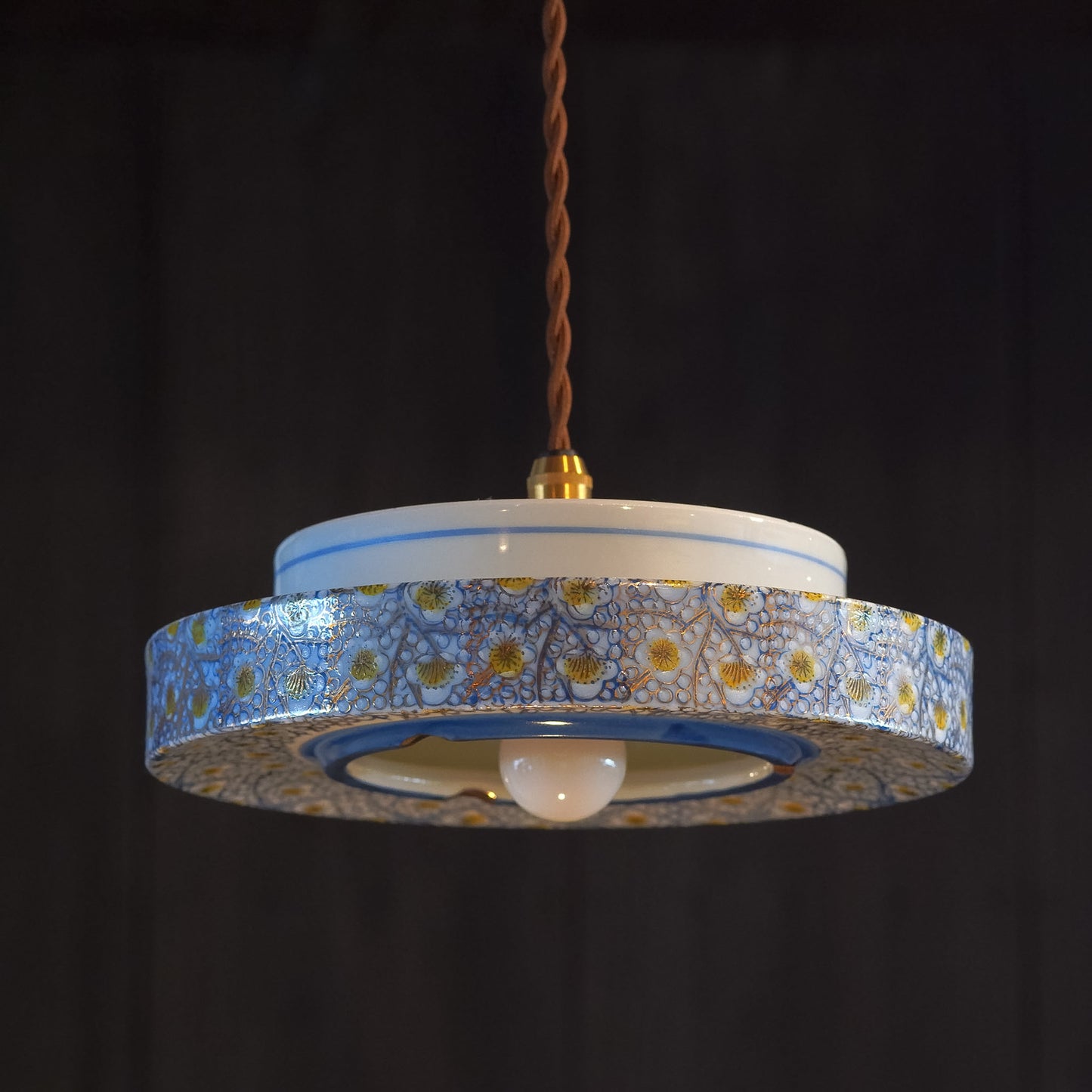 Kutani ware | Kutani Senryu | Plum blossoms | Blue, yellow, and gold | Pendant light