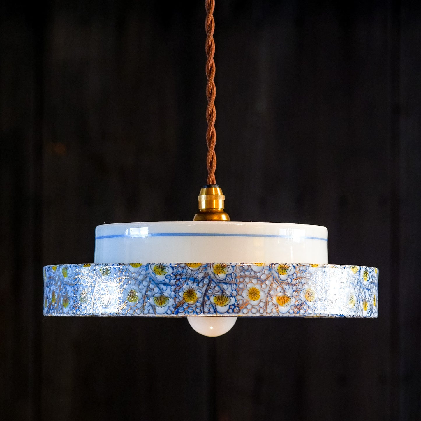 Kutani ware | Kutani Senryu | Plum blossoms | Blue, yellow, and gold | Pendant light