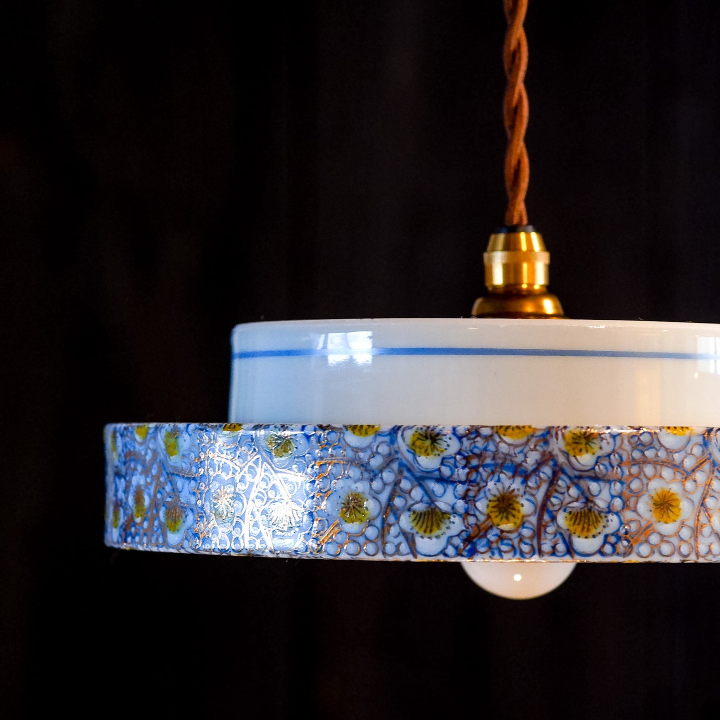 Kutani ware | Kutani Senryu | Plum blossoms | Blue, yellow, and gold | Pendant light