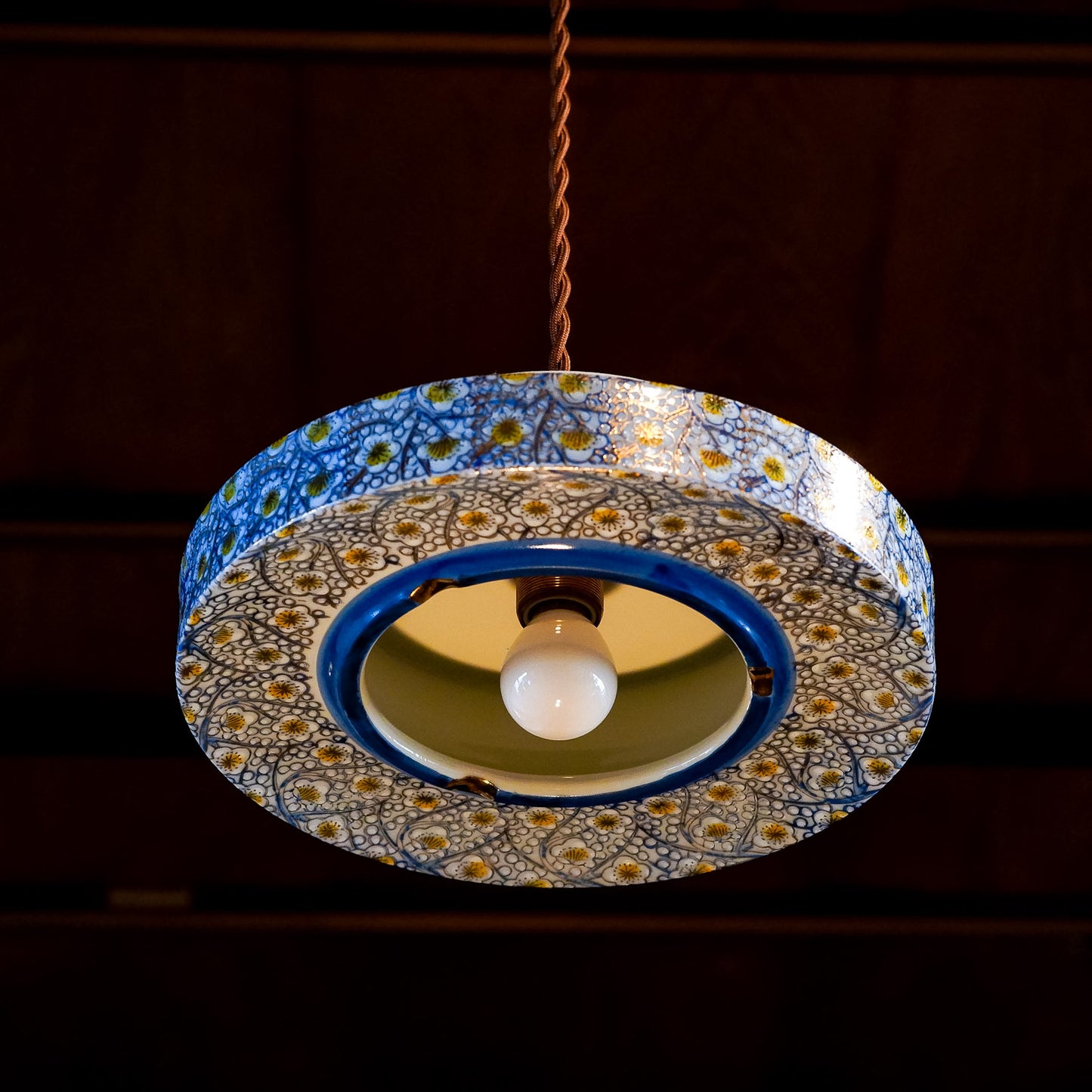 Kutani ware | Kutani Senryu | Plum blossoms | Blue, yellow, and gold | Pendant light