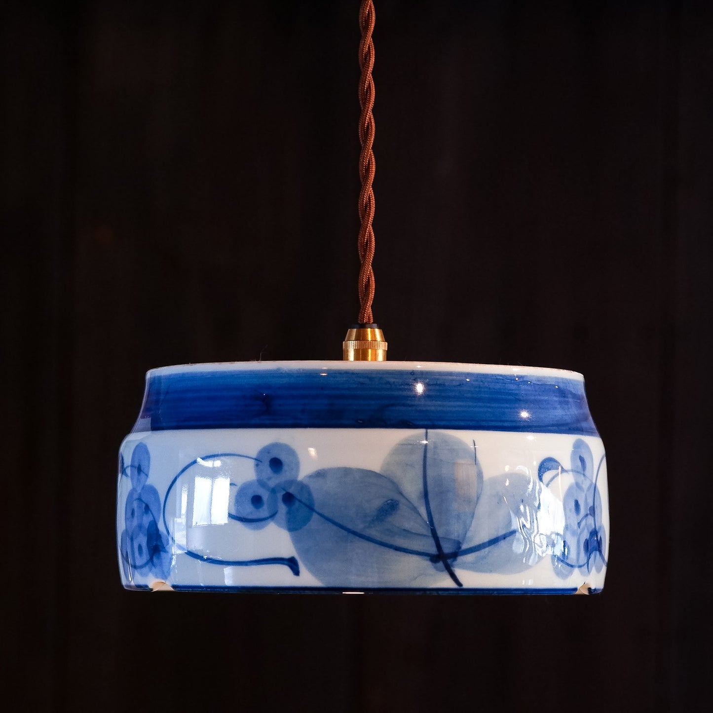 Arita ware | Seitouen | Grape | Blue and white | Pendant light
