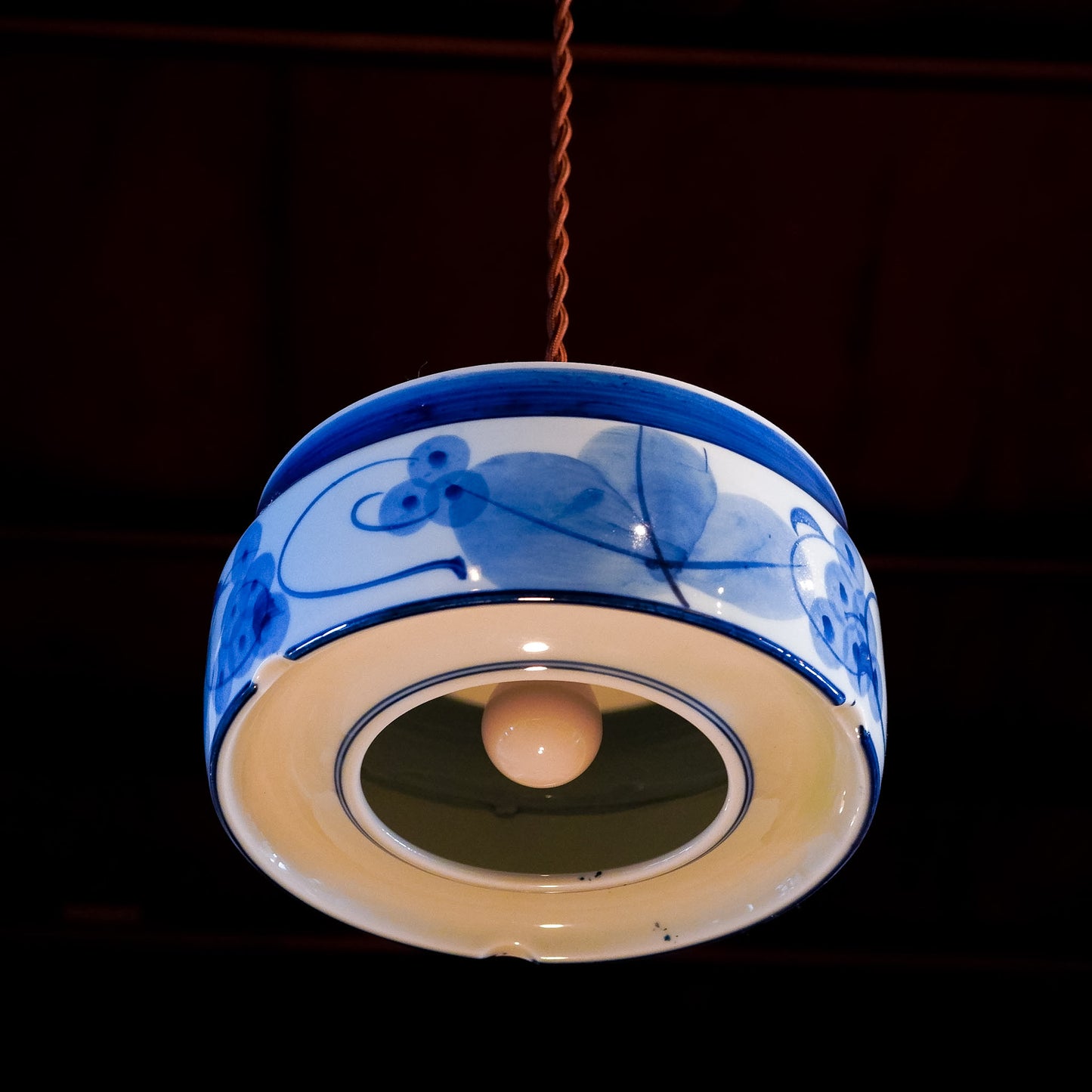 Arita ware | Seitouen | Grape | Blue and white | Pendant light