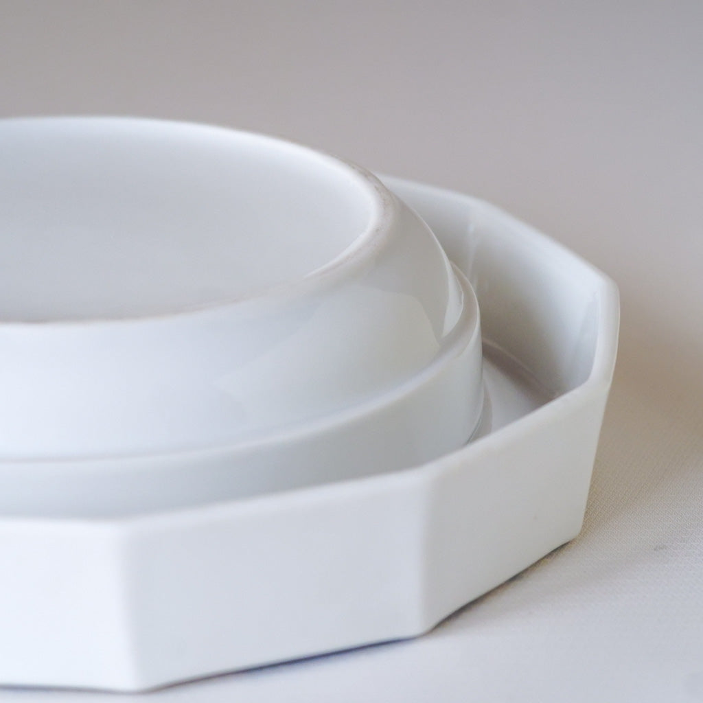 作地未詳|軍配|白磁|ペンダントライト