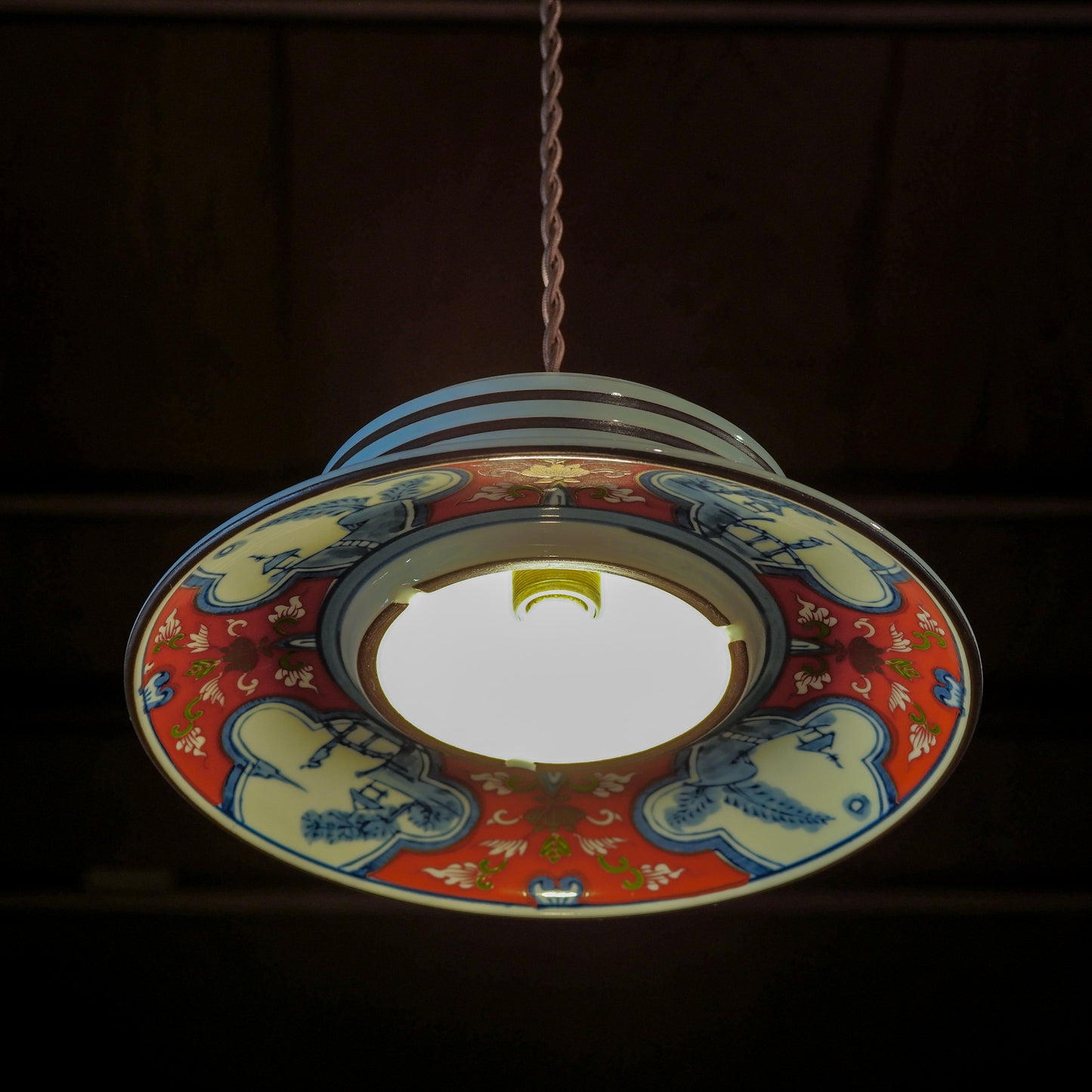 Arita ware | Dragon | Landscape design | Red and blue | Pendant light