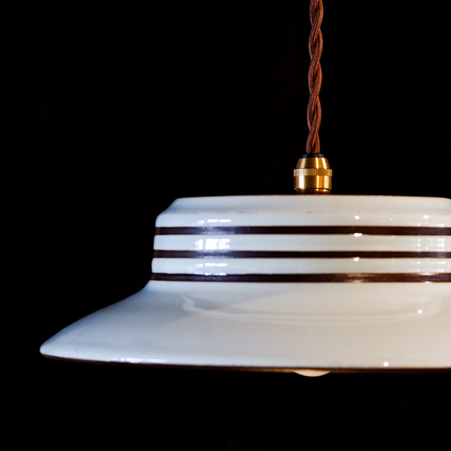 Arita ware | Dragon | Landscape design | Red and blue | Pendant light