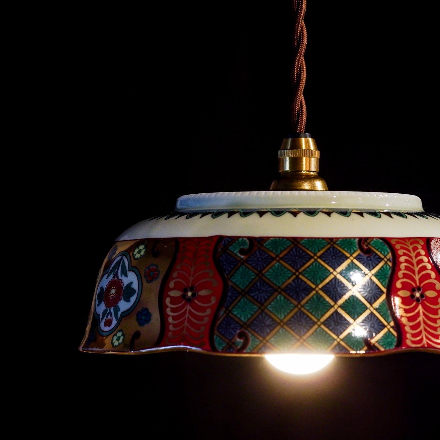 Arita ware | Blue and blue | Gold decoration | Serving bowl | Pendant light