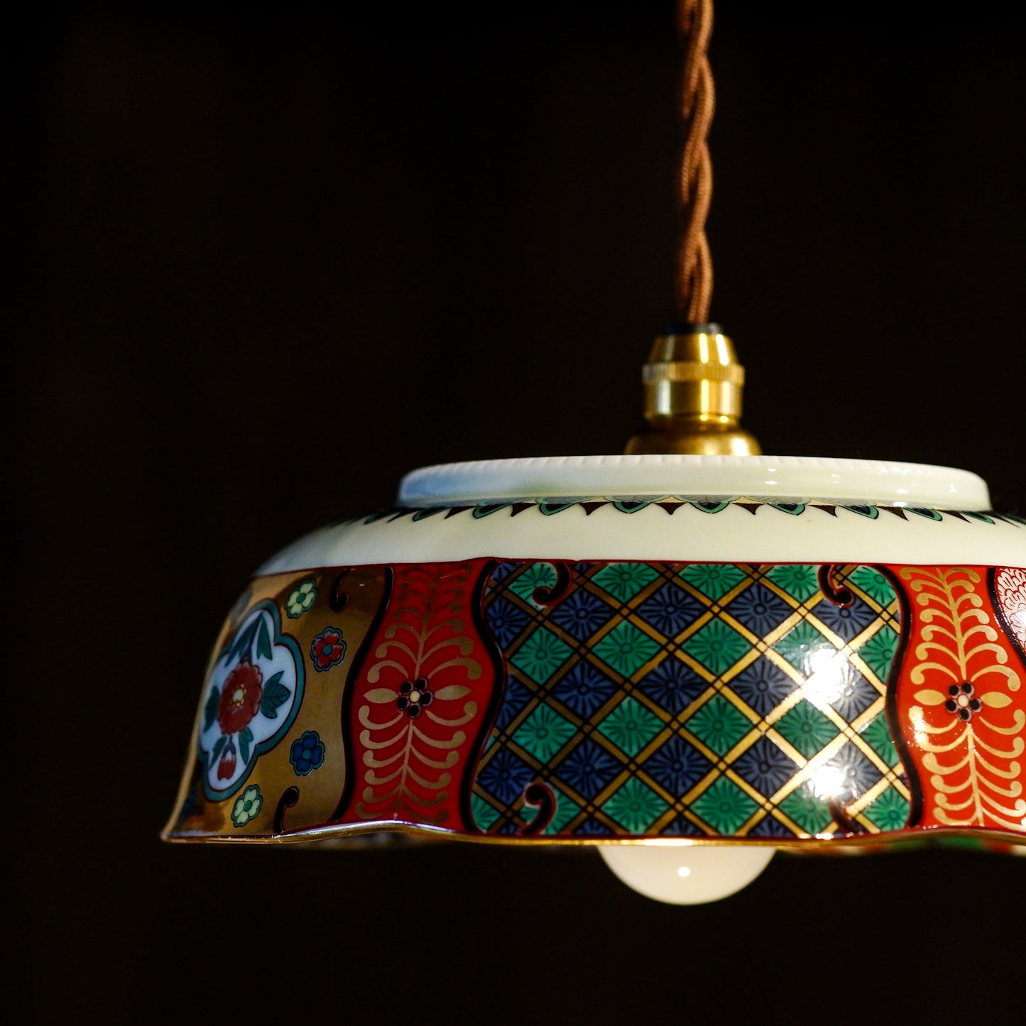 Arita ware | Blue and blue | Gold decoration | Serving bowl | Pendant light