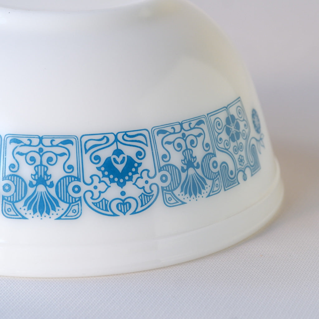 オールドパイレックス｜pyrex｜ホライゾンブルー｜ミキシングボウル｜ペンダントライト