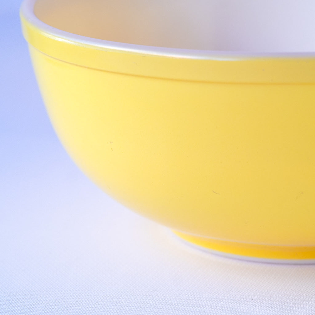 オールドパイレックス｜pyrex｜プライマリーイエロー｜ミキシングボウル｜ペンダントライト