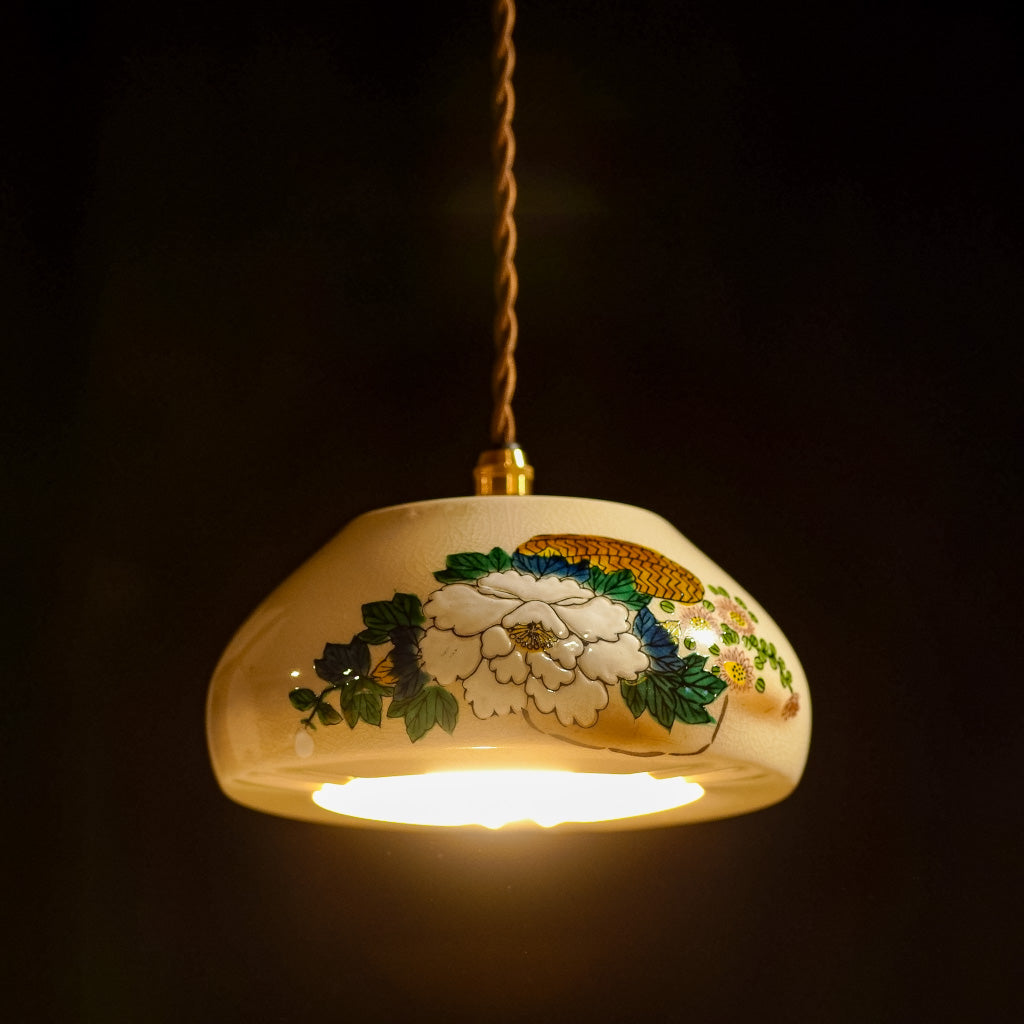 作地未詳｜九谷焼｜菊｜貫入｜ペンダントライト