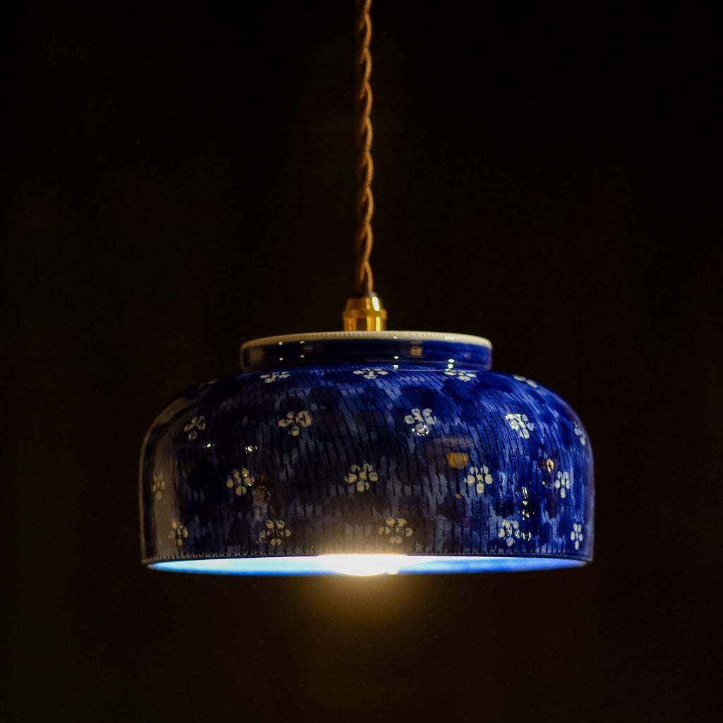 作地未詳｜有田焼｜祥｜染付｜ペンダントライト