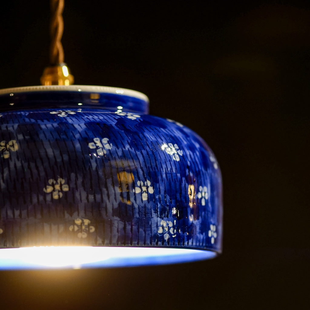 作地未詳｜有田焼｜祥｜染付｜ペンダントライト