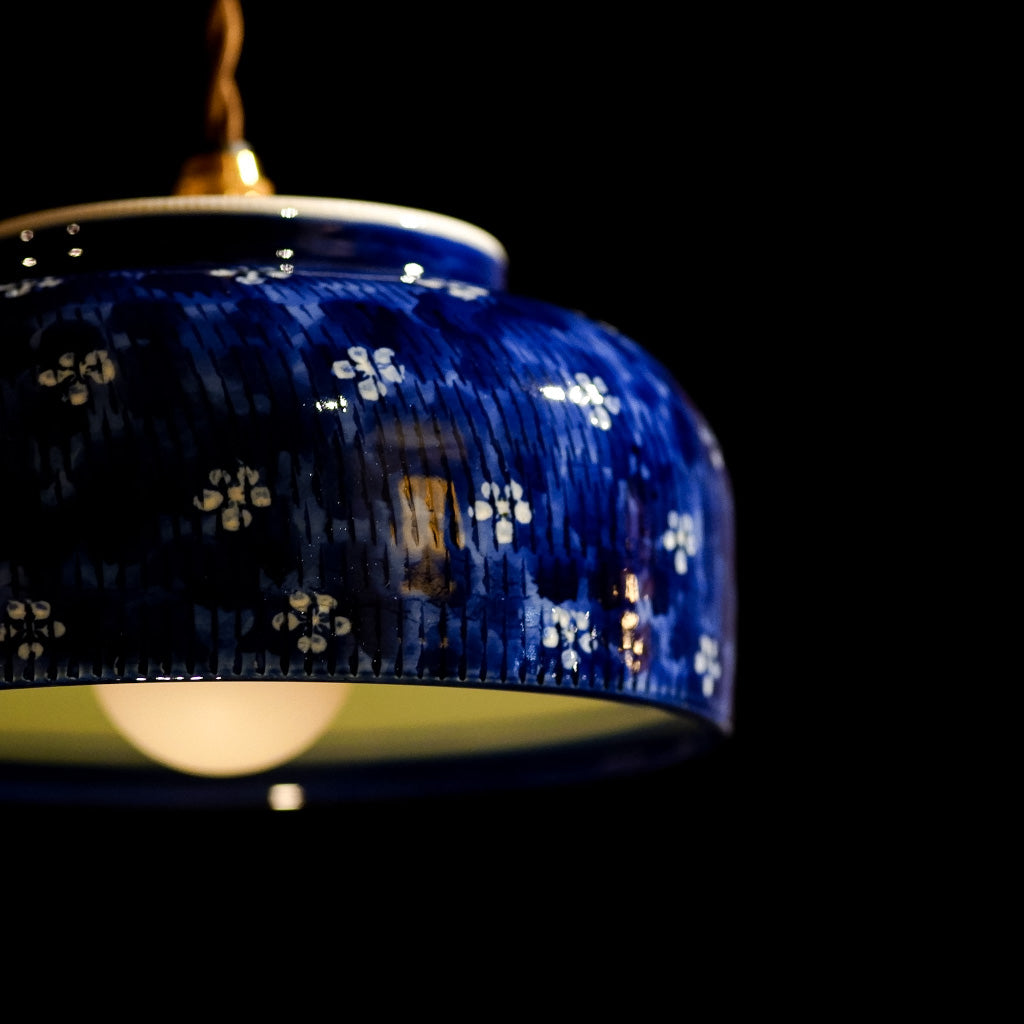 作地未詳｜有田焼｜祥｜染付｜ペンダントライト