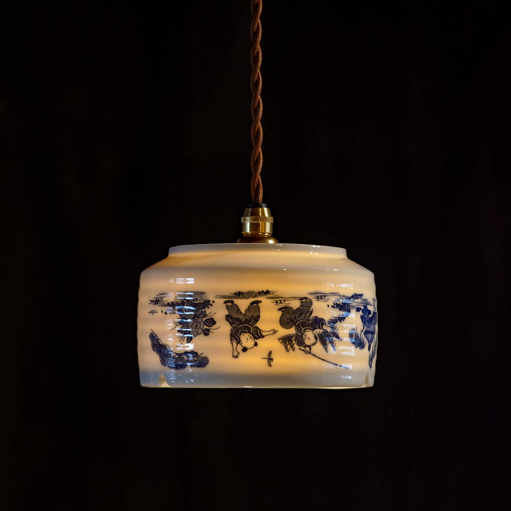 作地未詳｜唐子｜白磁｜ペンダントライト