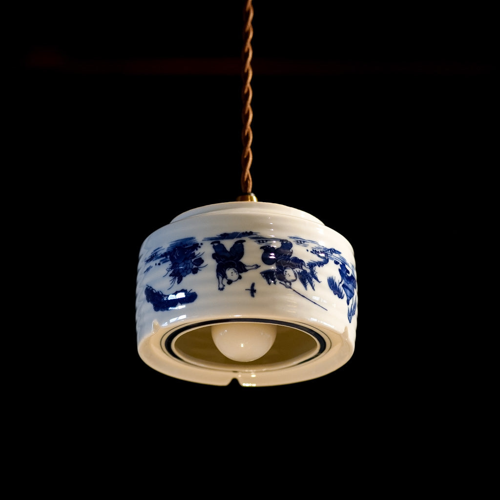 作地未詳｜唐子｜白磁｜ペンダントライト