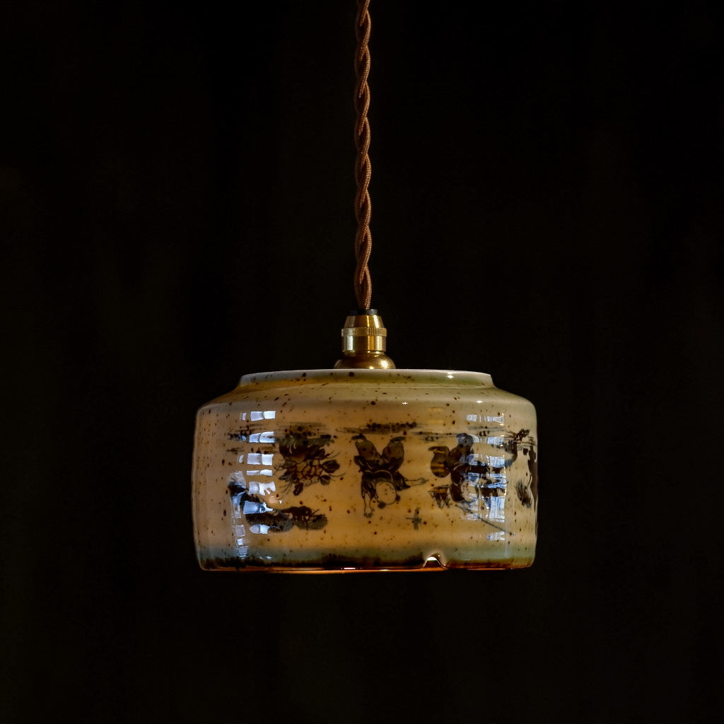 作地未詳｜唐子｜緑味・釉薬｜ペンダントライト