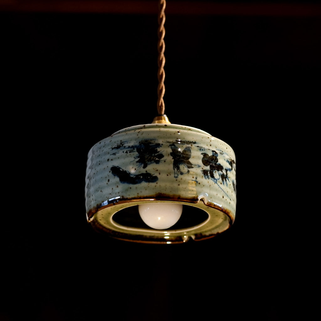 作地未詳｜唐子｜緑味・釉薬｜ペンダントライト