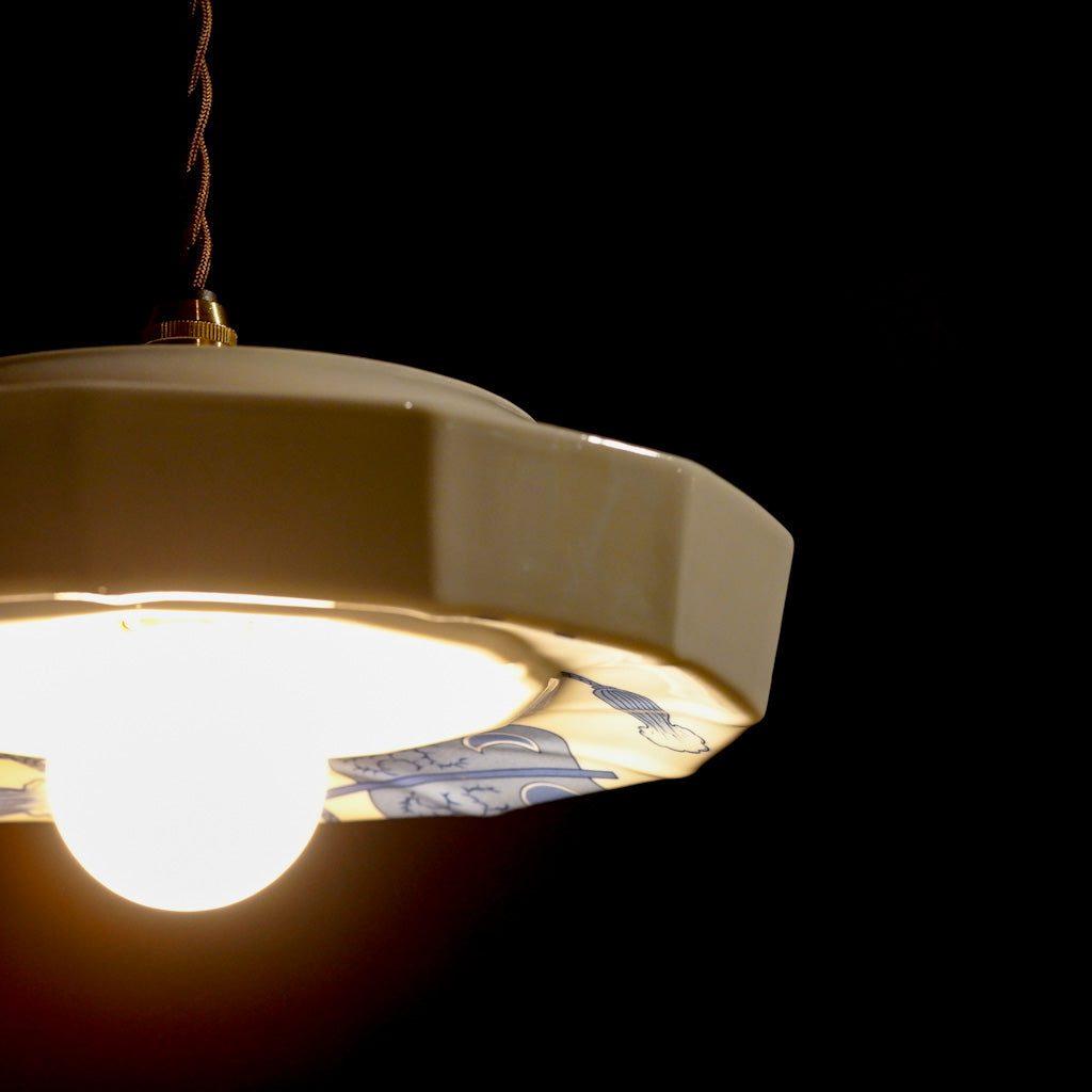 作地未詳｜軍配｜白磁｜ペンダントライト