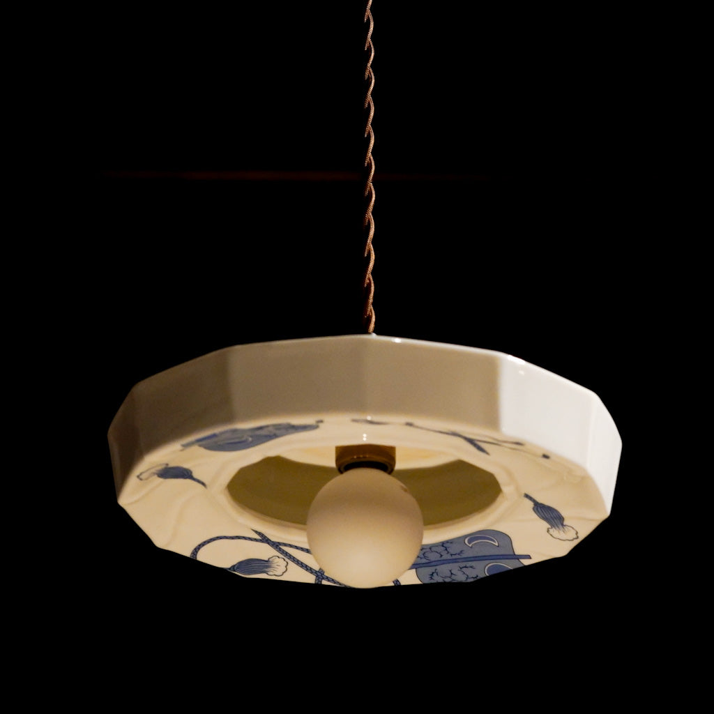 作地未詳｜軍配｜白磁｜ペンダントライト