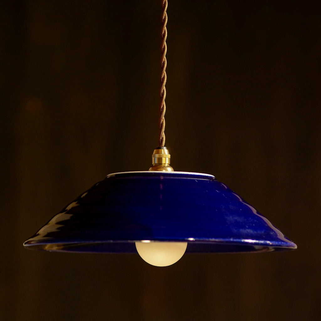 作地未詳｜藍釉薬｜黒刷毛引き｜ペンダントライト