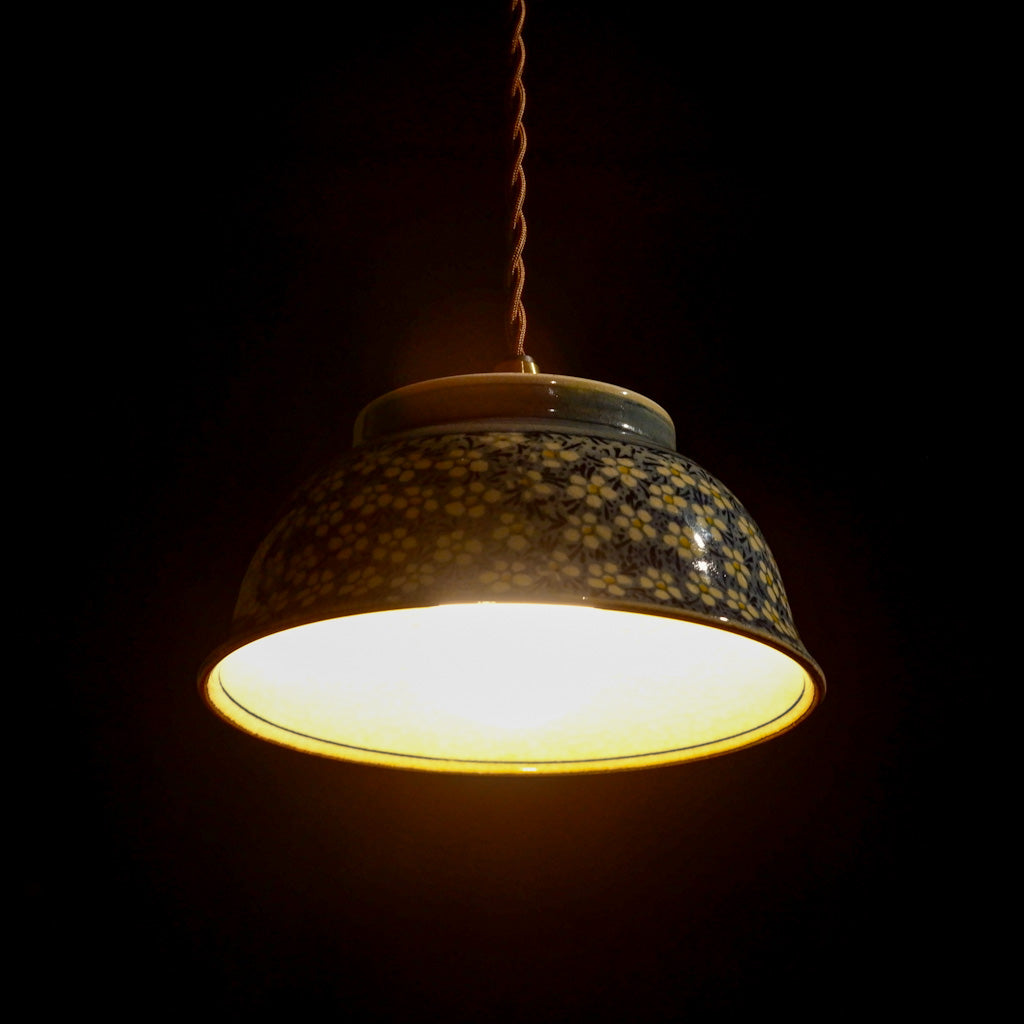 美濃焼｜貫入｜小花｜ペンダントライト